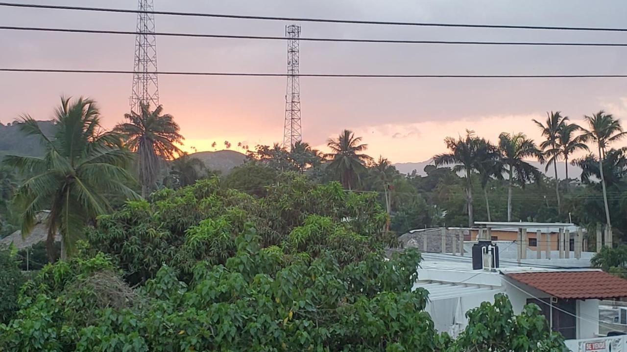 Yes Papa! Rooms At 100M From The Beach! Las Galeras Exterior photo